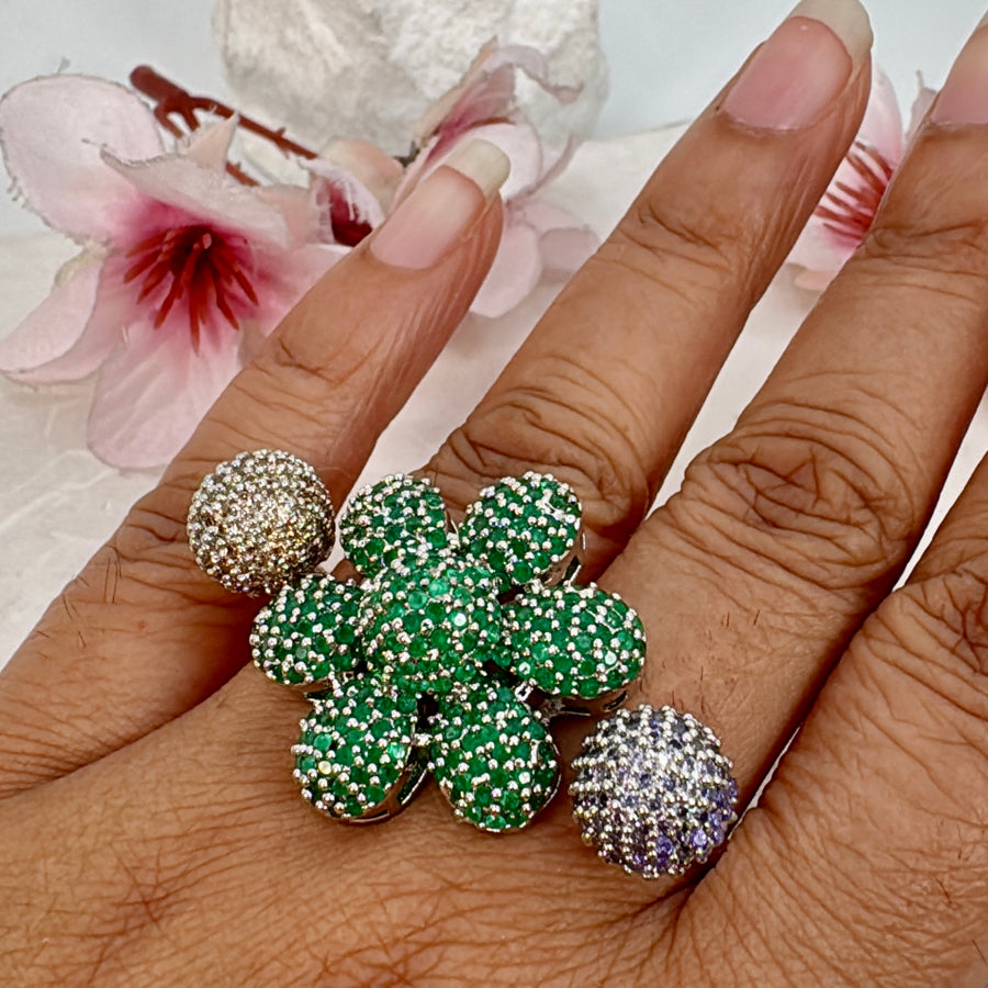 Green Invisible Setting American Diamonds Flower Adjustable Finger Ring