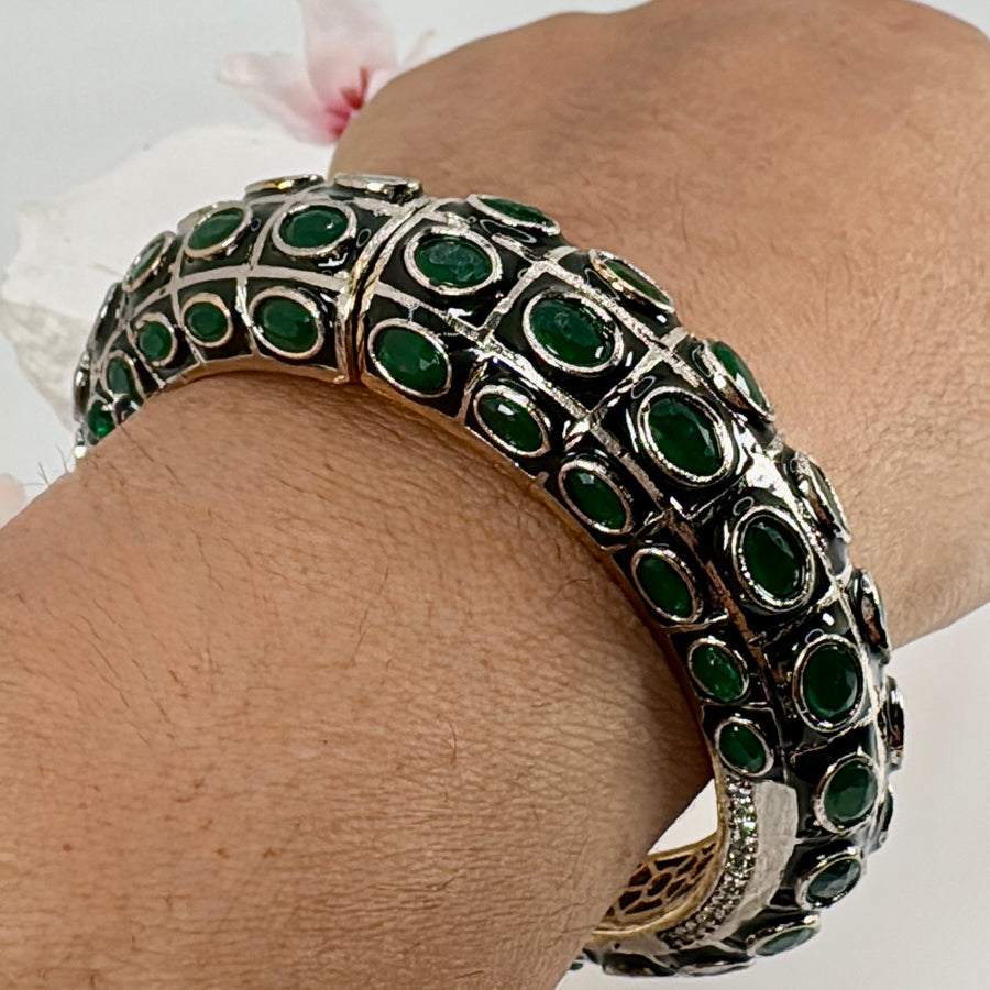 Green Stone Openable Bangle(Fits Size 2.2-2.6)