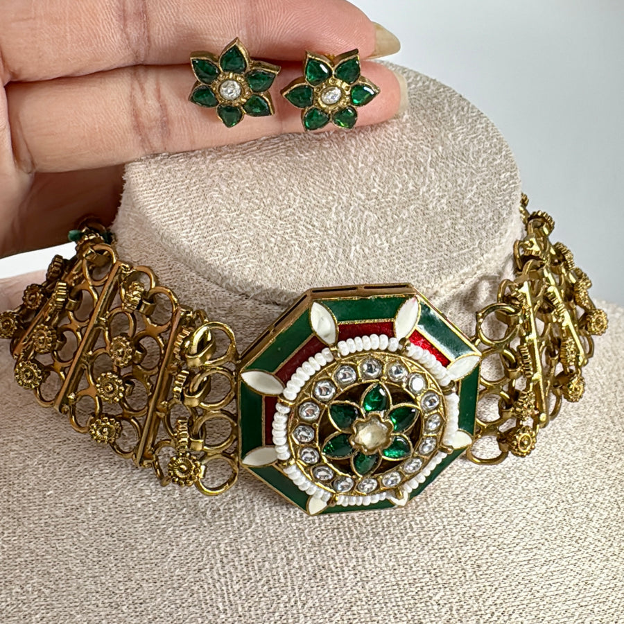 Green Enamel Moissanite Silver Lookalike Gold Choker Necklace Set