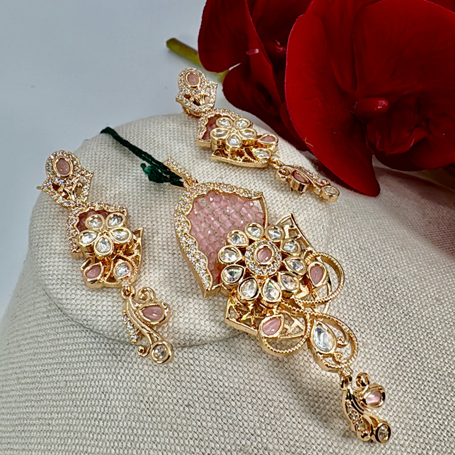 Pink Piroi Polki Kundan Pendant Set