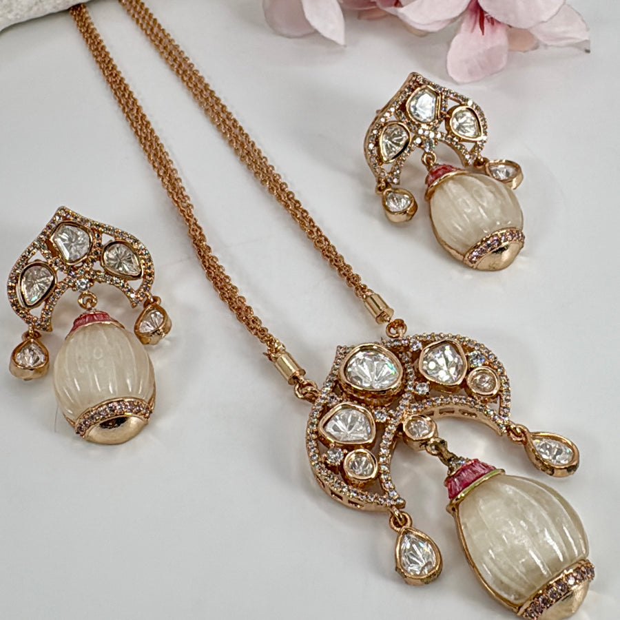 Clear MOP Moissanite Pendant Necklace Set