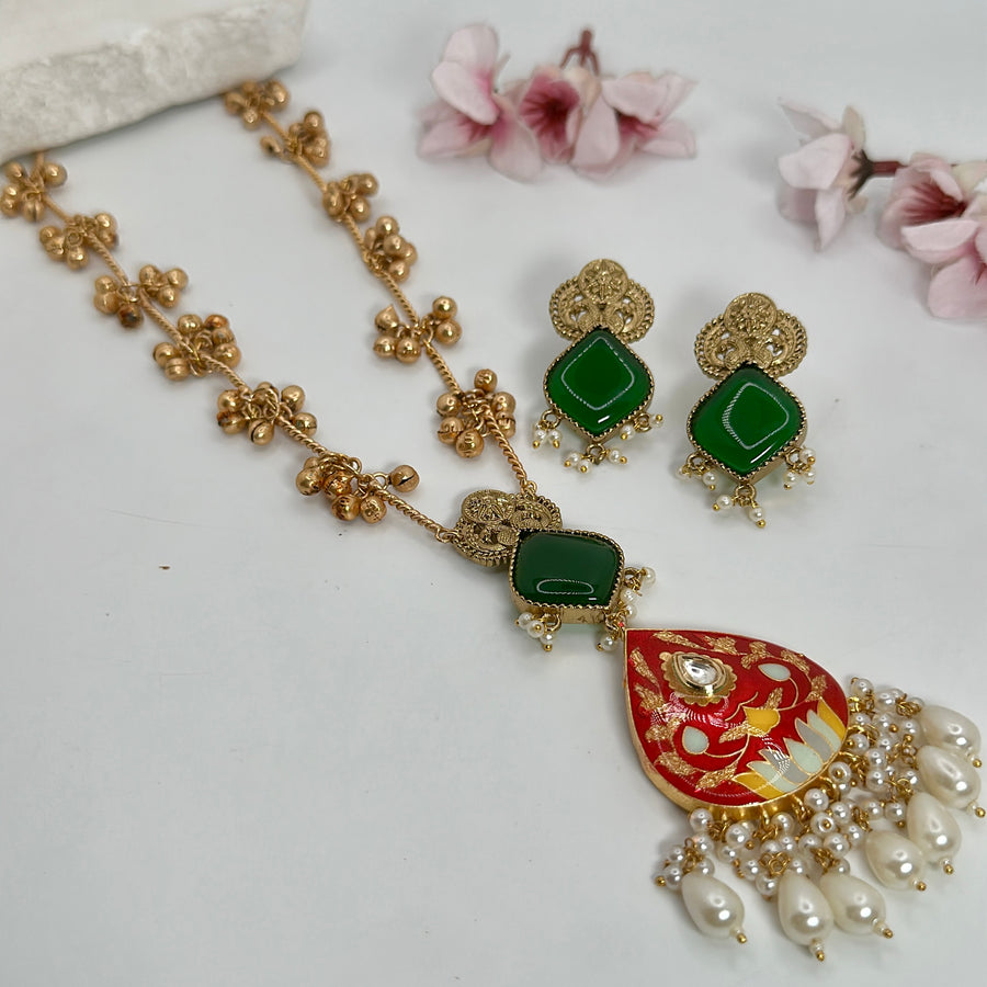 Red Meenakari & Green Ghungroo Necklace Set