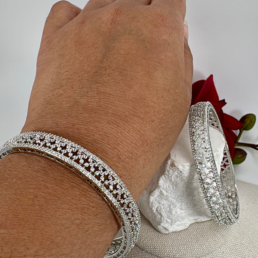 Clear AAA Cut Cubic Zirconia Openable Bangle Pair(Size 2.6)