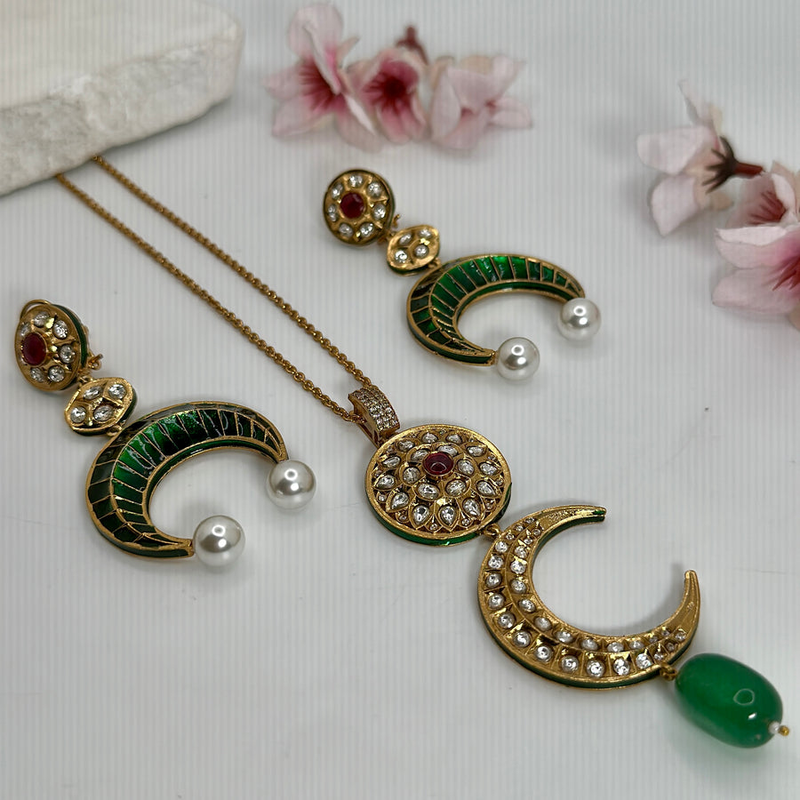 Green Kundan Meenakari Jadau Crescent Moon Bollywood Inspired Necklace Set