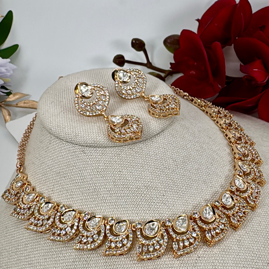 Clear Polki Dainty Necklace Set