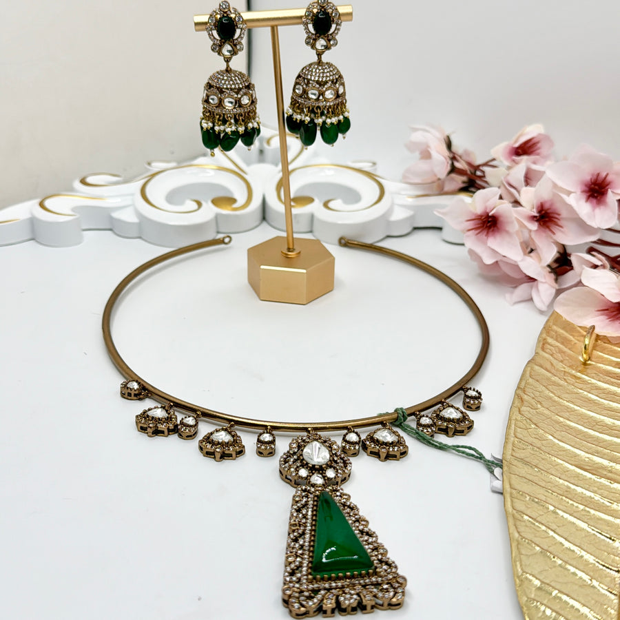 Green Doublet & Moissanite Hasli