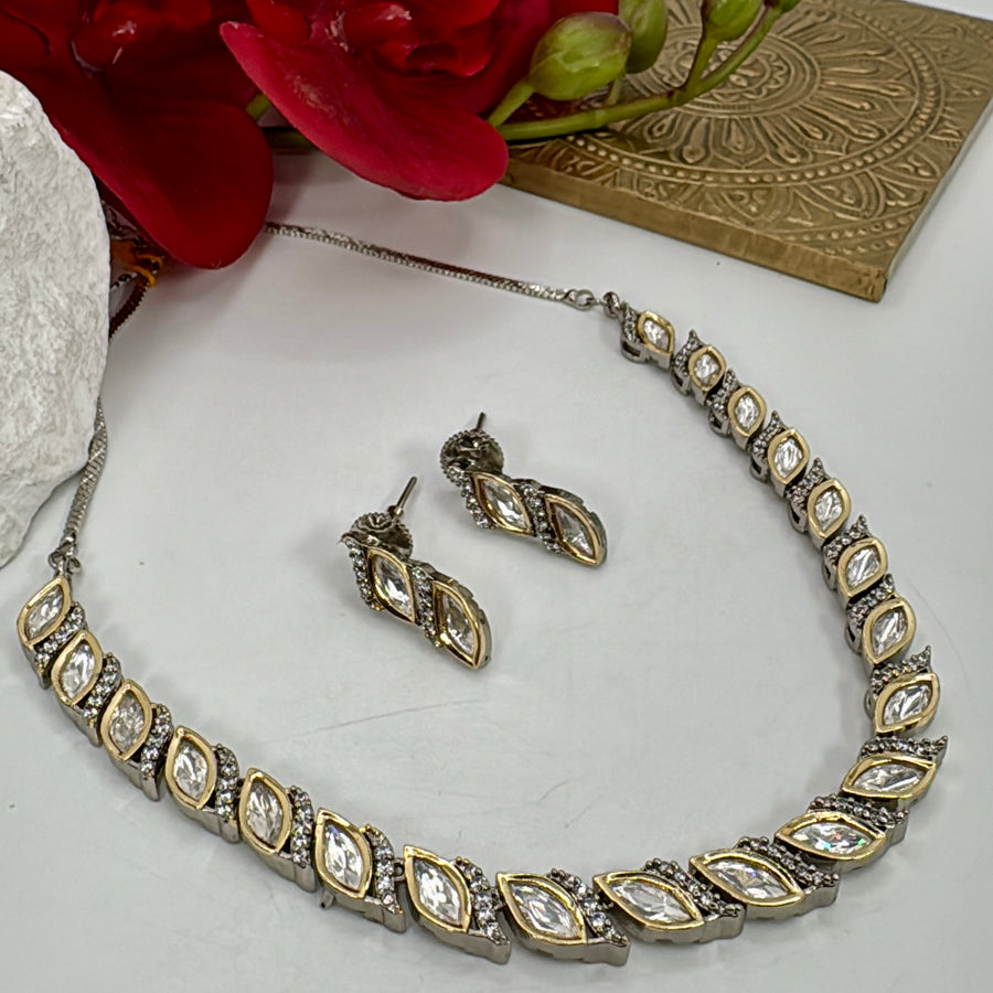 Clear Dual Polki Kundan Dainty Necklace Set