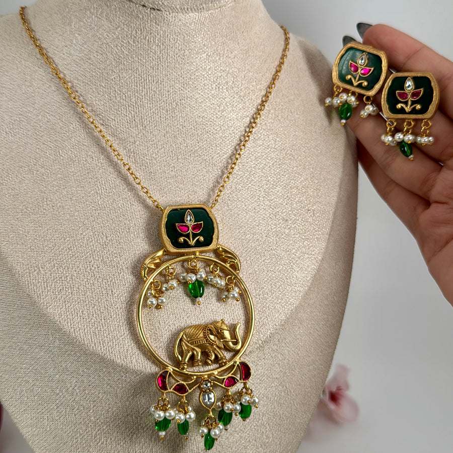 Green Silver Lookalike Gold Elephant Pendant Necklace Set