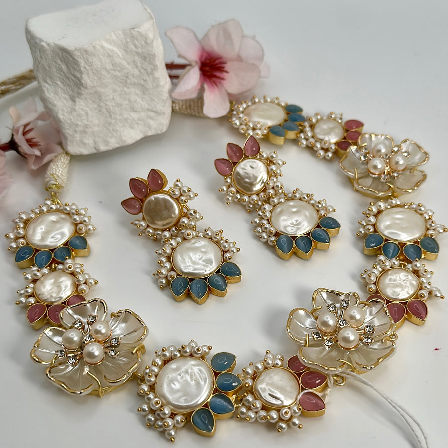 Multi MOP Flower Necklace Set