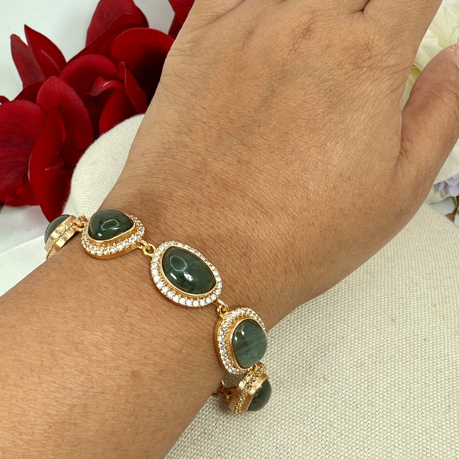 Green Natural Stones Adjustable Flexible Bracelet