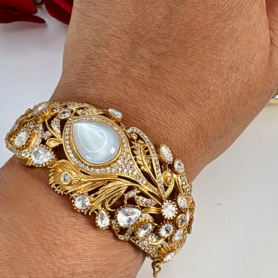 White MOP Moissanite Openable Bangle (Fits Size 2.2-2.6)