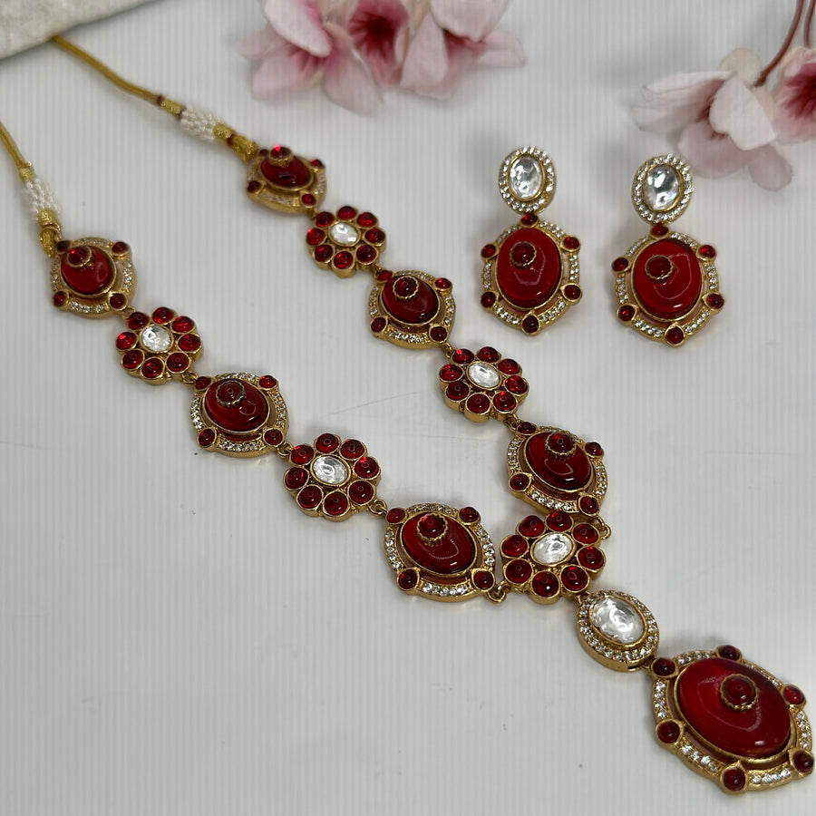 Red Pota Doublet & Kundan Dainty Necklace Set