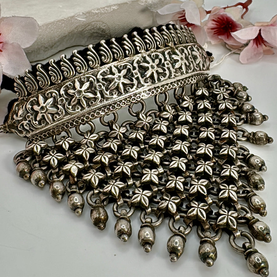 Clear Silver Lookalike Bib Necklace