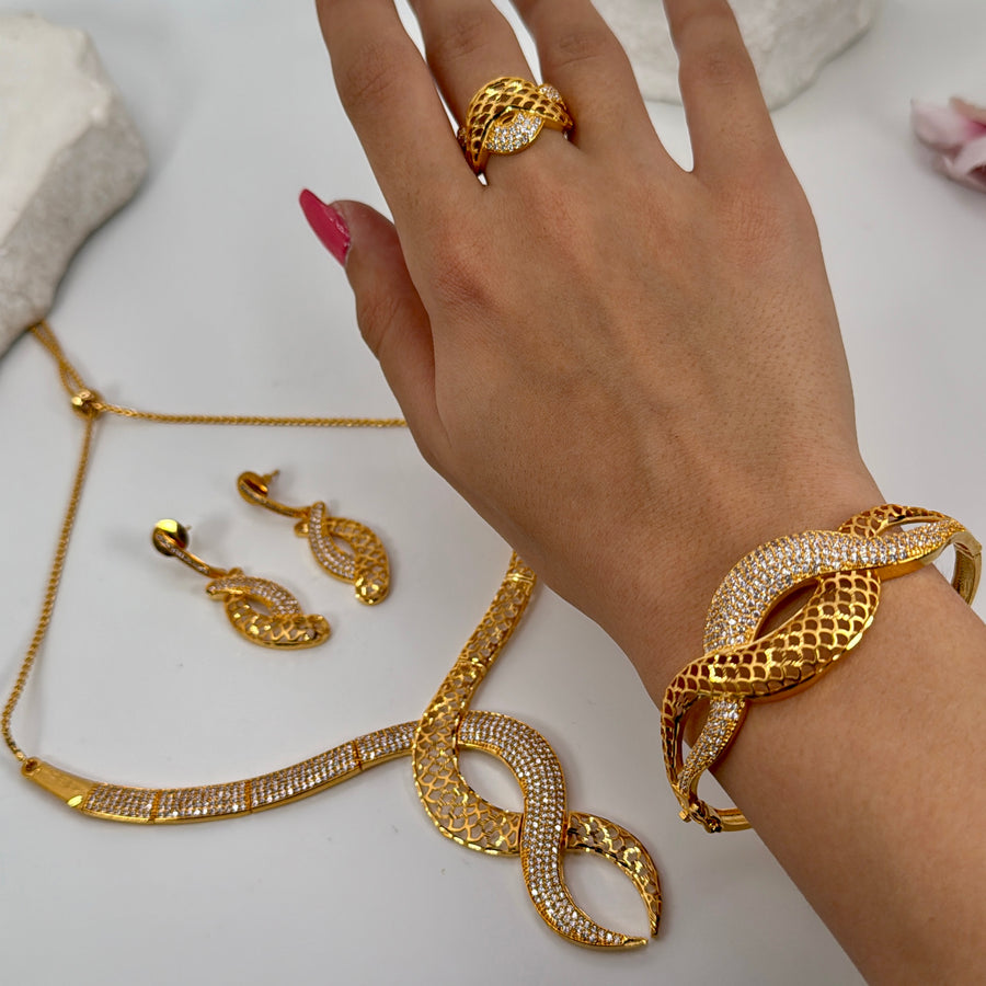 Clear Cubic Zirconia Lightweight Gold Replica American Diamonds Invisible Setting Combo Set with Bracelet & Finger Ring