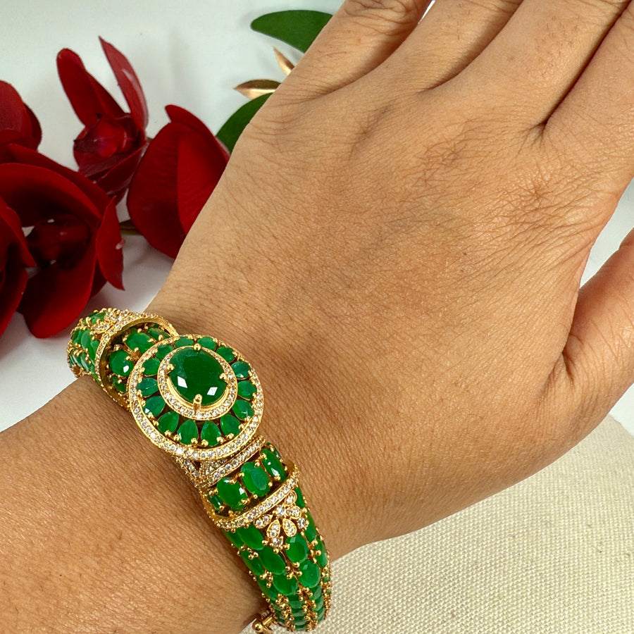 Green Invisible Setting Moissanite Openable Bangle(One Size Fits All)