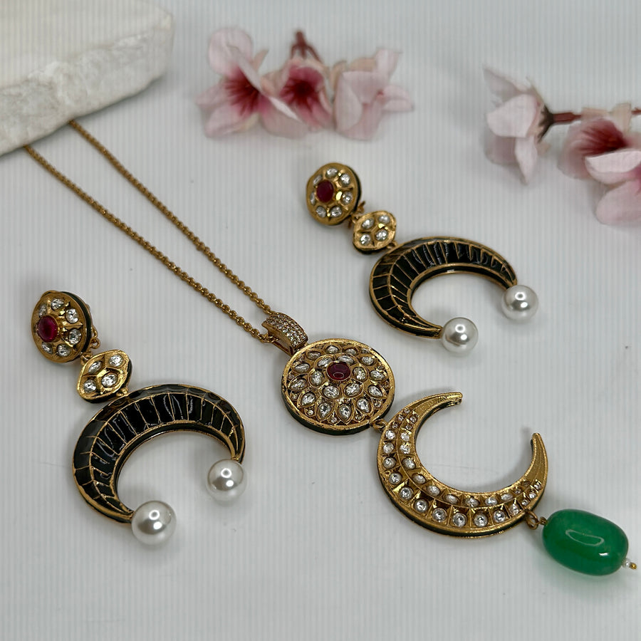 Black & Green Kundan Meenakari Jadau Crescent Moon Bollywood Inspired Necklace Set