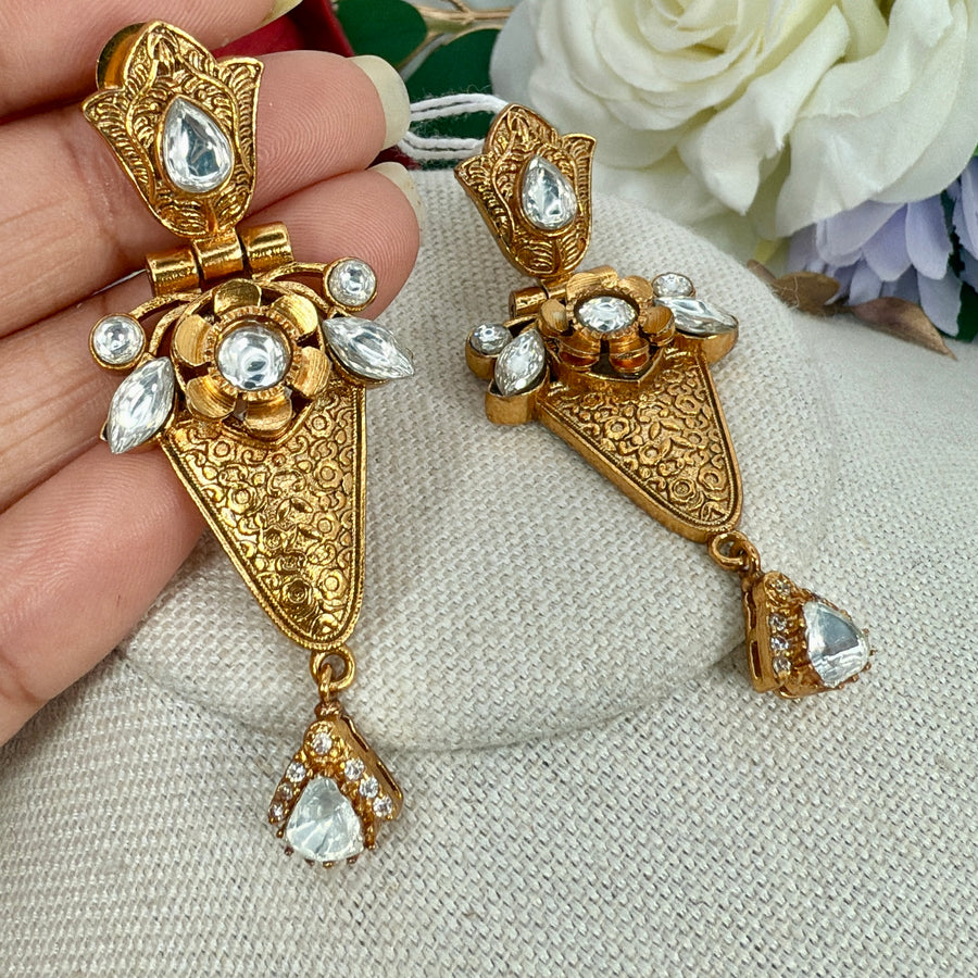 Clear Antique Gold Moissanite Earrings
