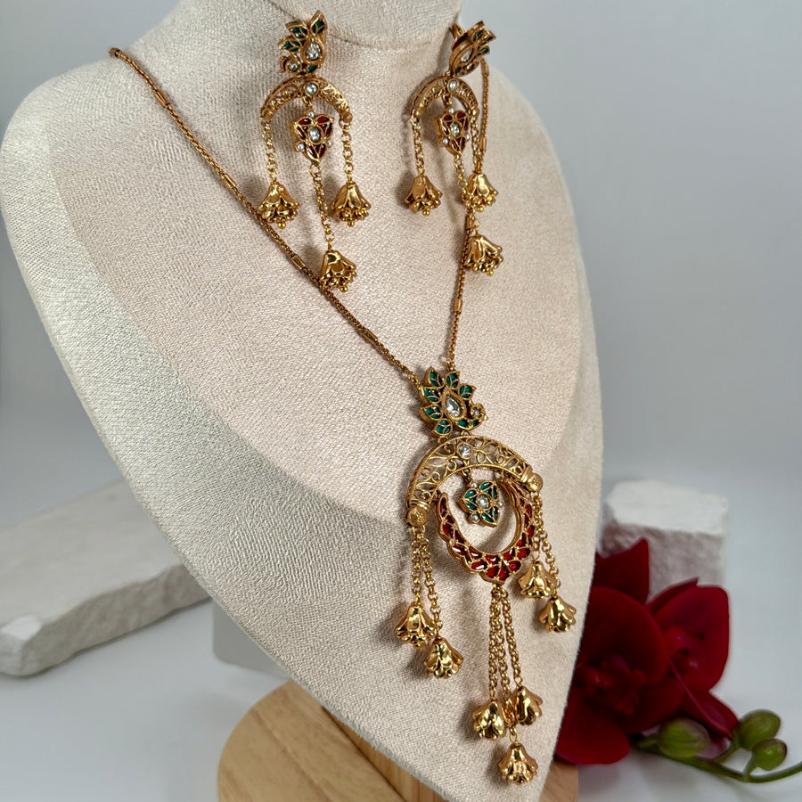 Coral Red Jadau Apala Inspired Pendant Necklace Set