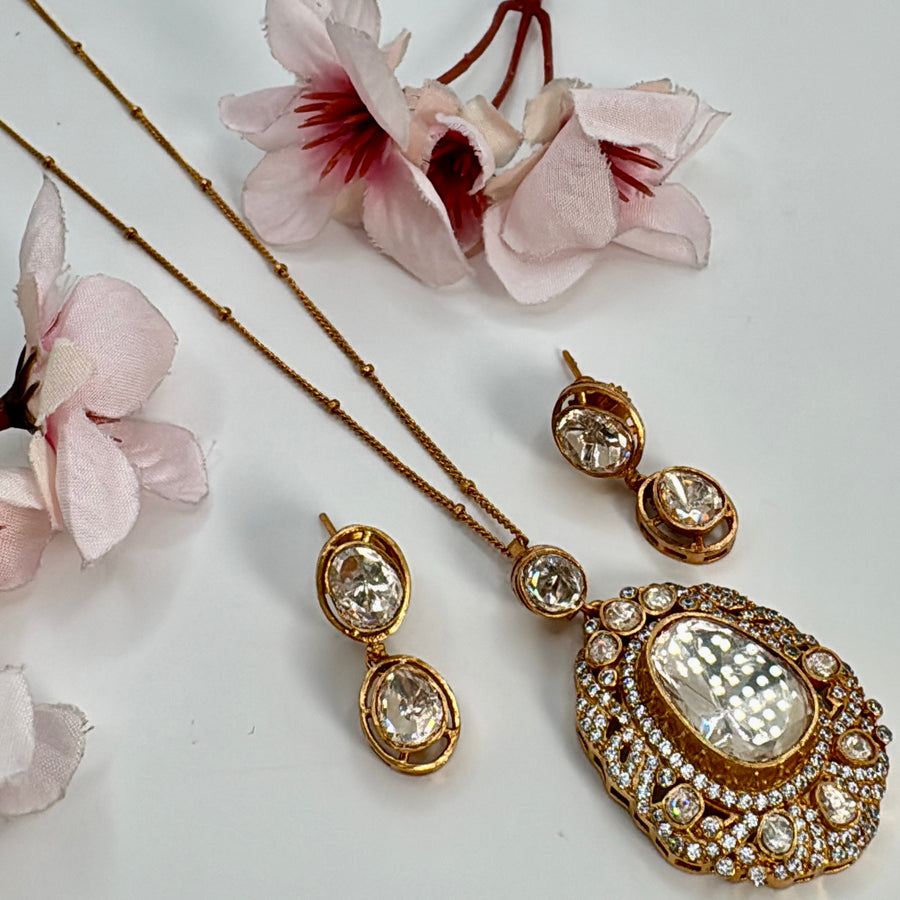 Clear Moissanite Pendant Necklace Set