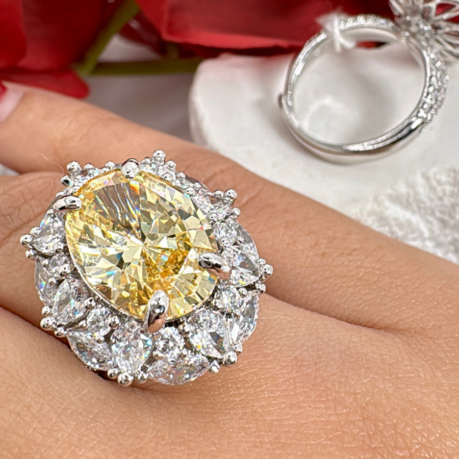 Yellow Italian Cubic Adjustable Finger Ring