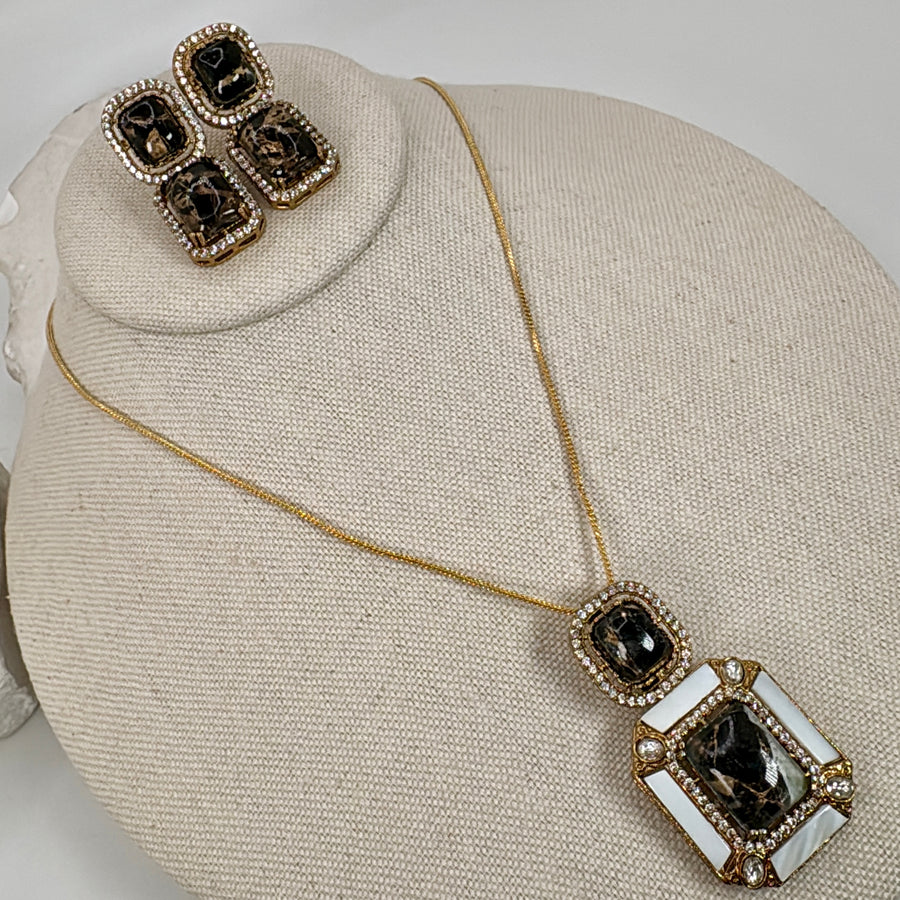 Black Enamel & Marble Stone & Kundan Pendant Necklace Set
