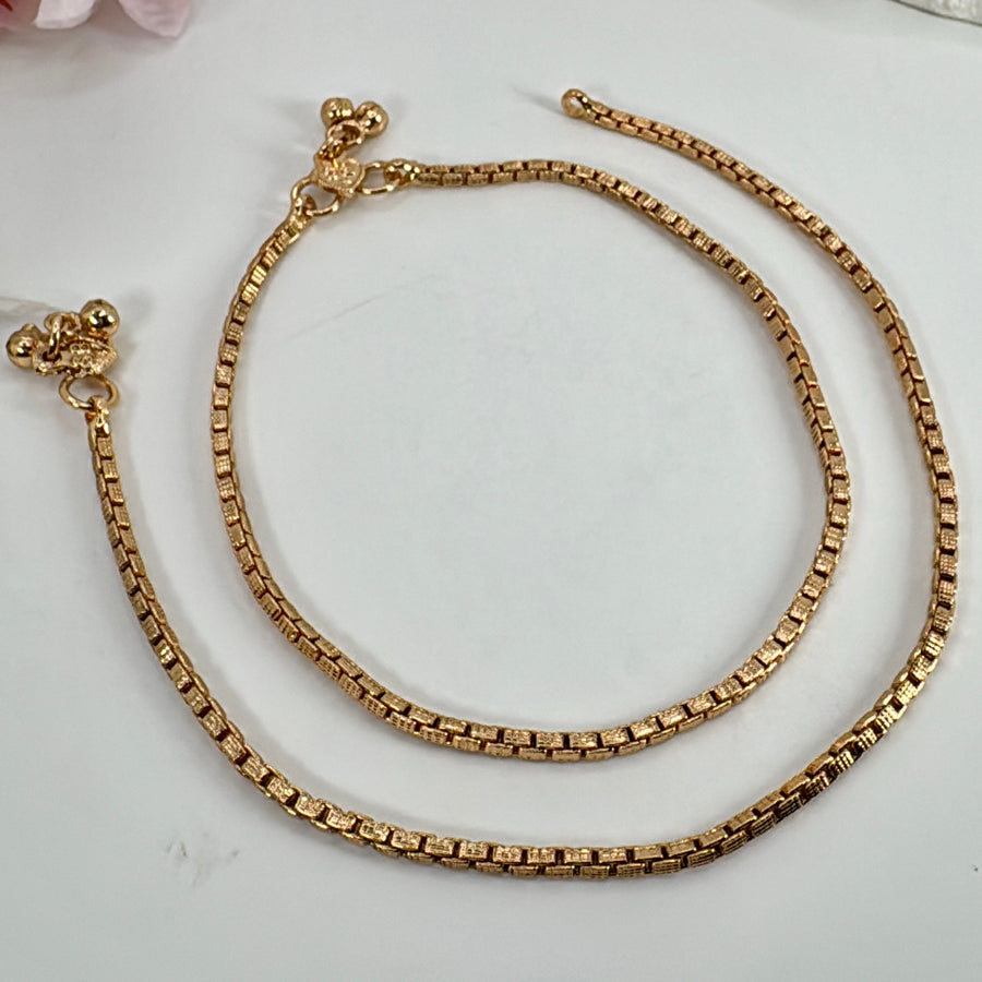 Clear Antique Gold Anklet Pair