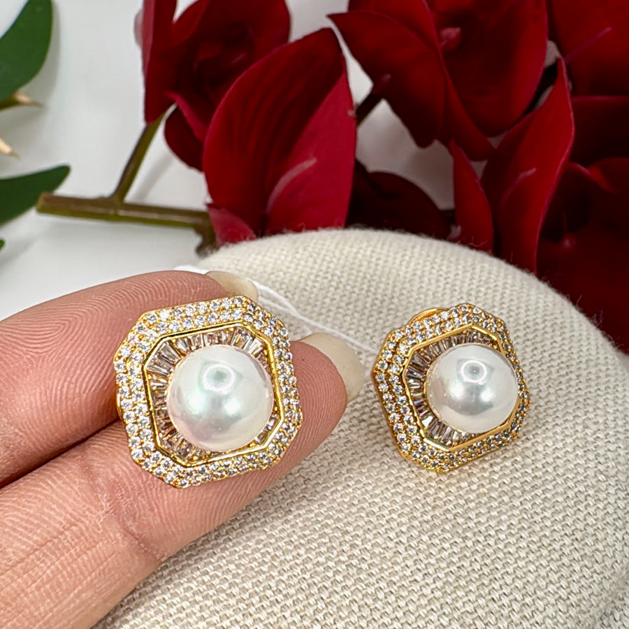 Clear Pearl Gold Italian Stud Earrings