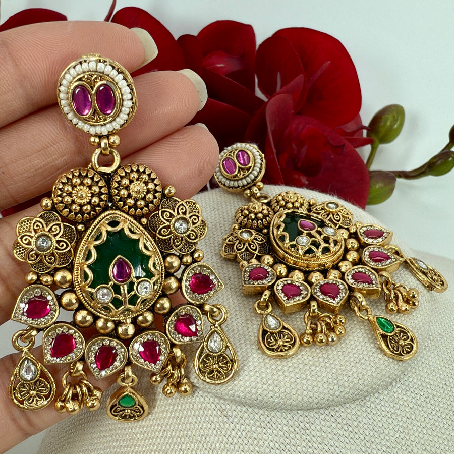 Green Ruby Antique Gold Earrings