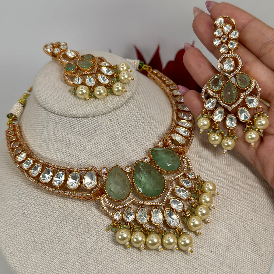 Mint Moissanite Hasli Necklace Set