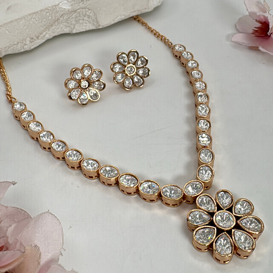 Clear Moissanite Kundan Dainty Flower Necklace Set